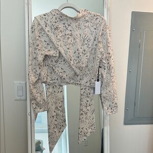 NWT Astr Cream and Black Floral Blouse